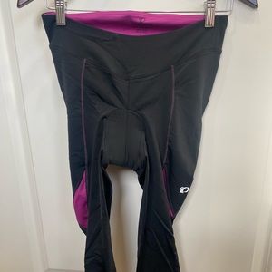 Pearl iZumi padded biking shorts. Size Large